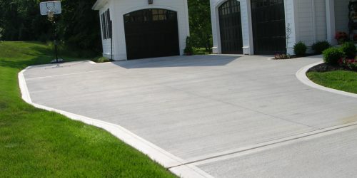 Concrete Contractor, Concrete Driveway, Concrete Patio & Concrete Walkway